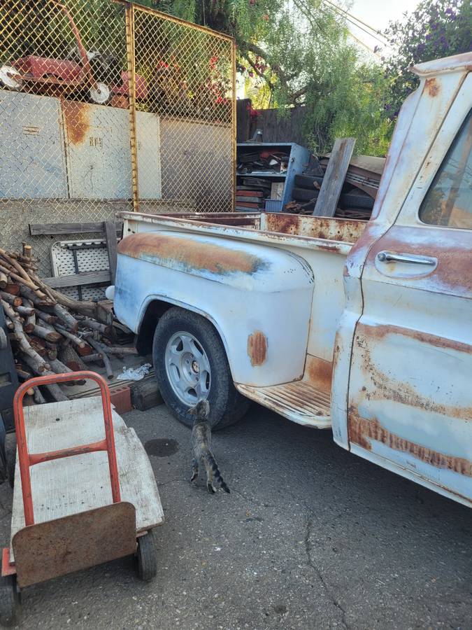 Chevrolet-Apache-10-1961-2