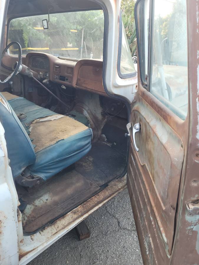 Chevrolet-Apache-10-1961-4