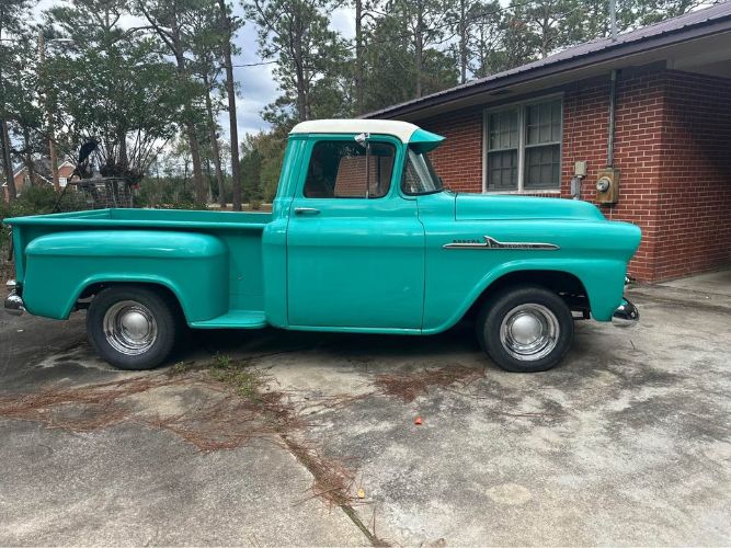 Chevrolet-Apache-1958-3