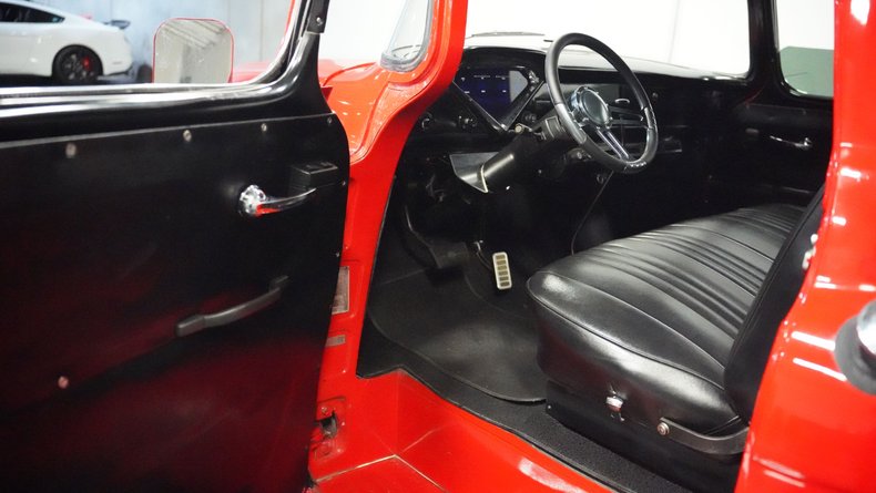 Chevrolet-Apache-1958-Red-Black-2