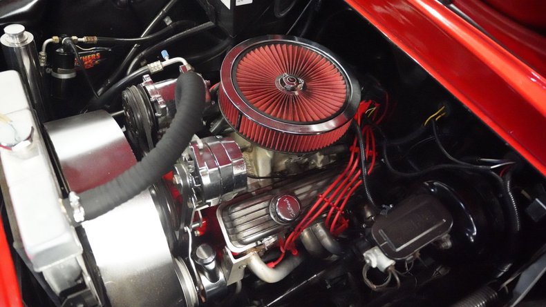 Chevrolet-Apache-1958-Red-Black-34