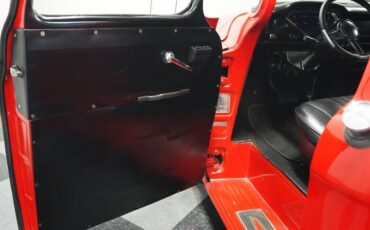 Chevrolet-Apache-1958-Red-Black-35