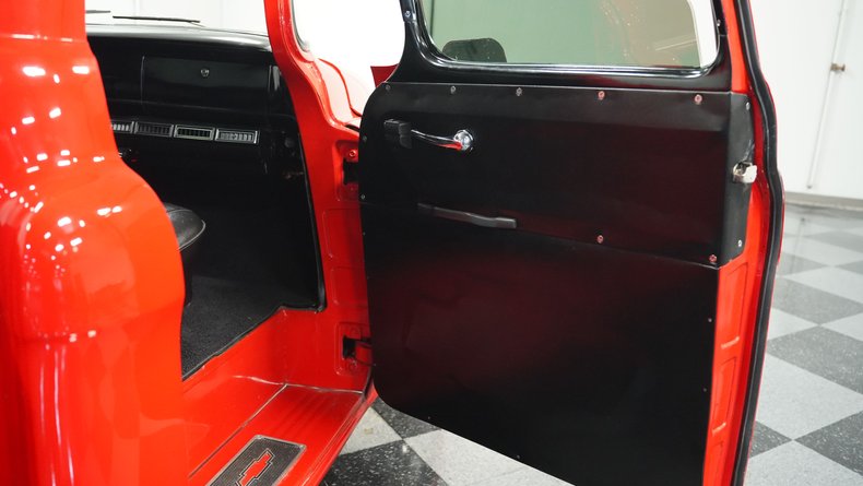 Chevrolet-Apache-1958-Red-Black-47