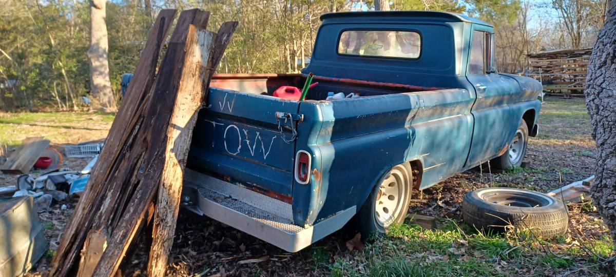 Chevrolet-Apache-1960-green-2