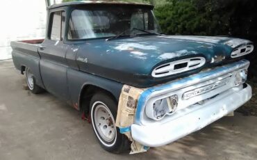 Chevrolet-Apache-1960-green
