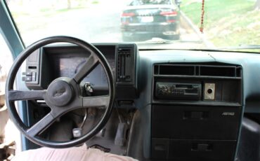 Chevrolet-Astro-1987-Silver-Grey-Blue-10