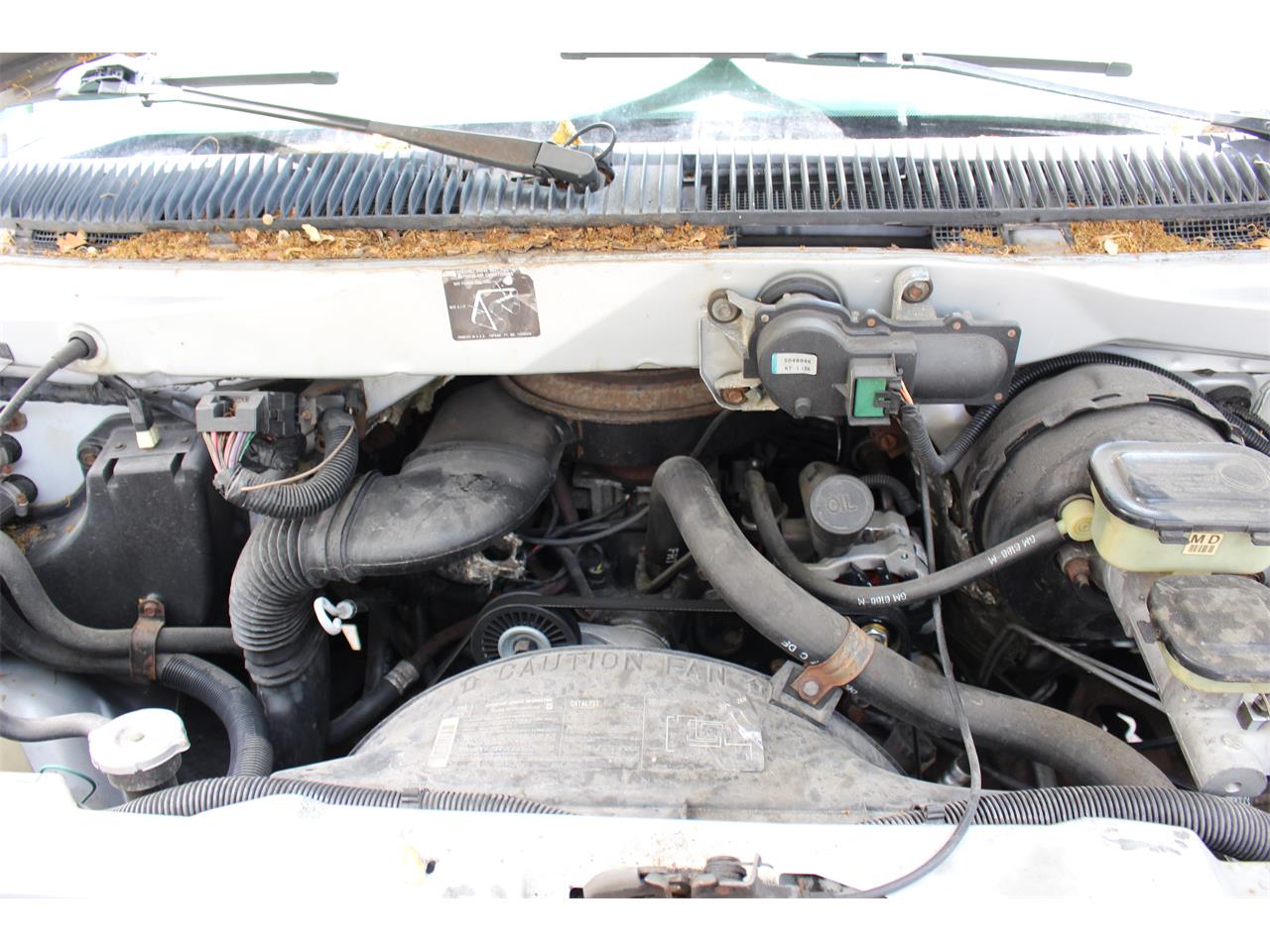 Chevrolet-Astro-1987-Silver-Grey-Blue-16
