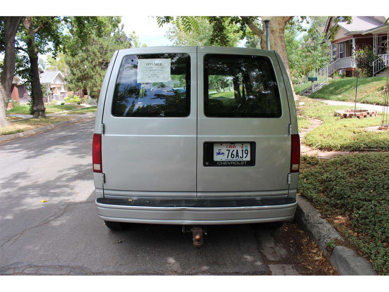 Chevrolet-Astro-1987-Silver-Grey-Blue-4