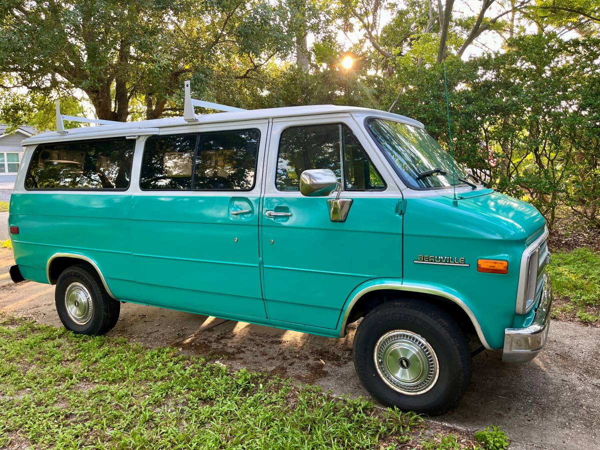 Chevrolet-Beauville-diesel-1986
