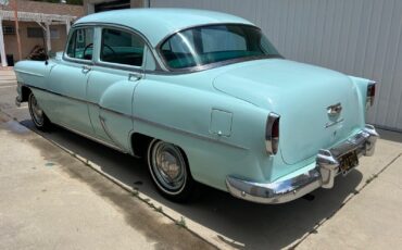 Chevrolet-Bel-Air150210-1954-Sedan-2