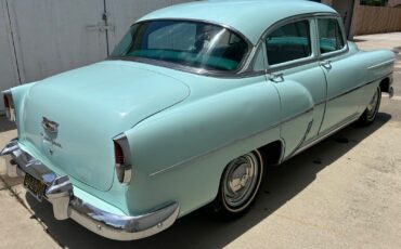 Chevrolet-Bel-Air150210-1954-Sedan-3