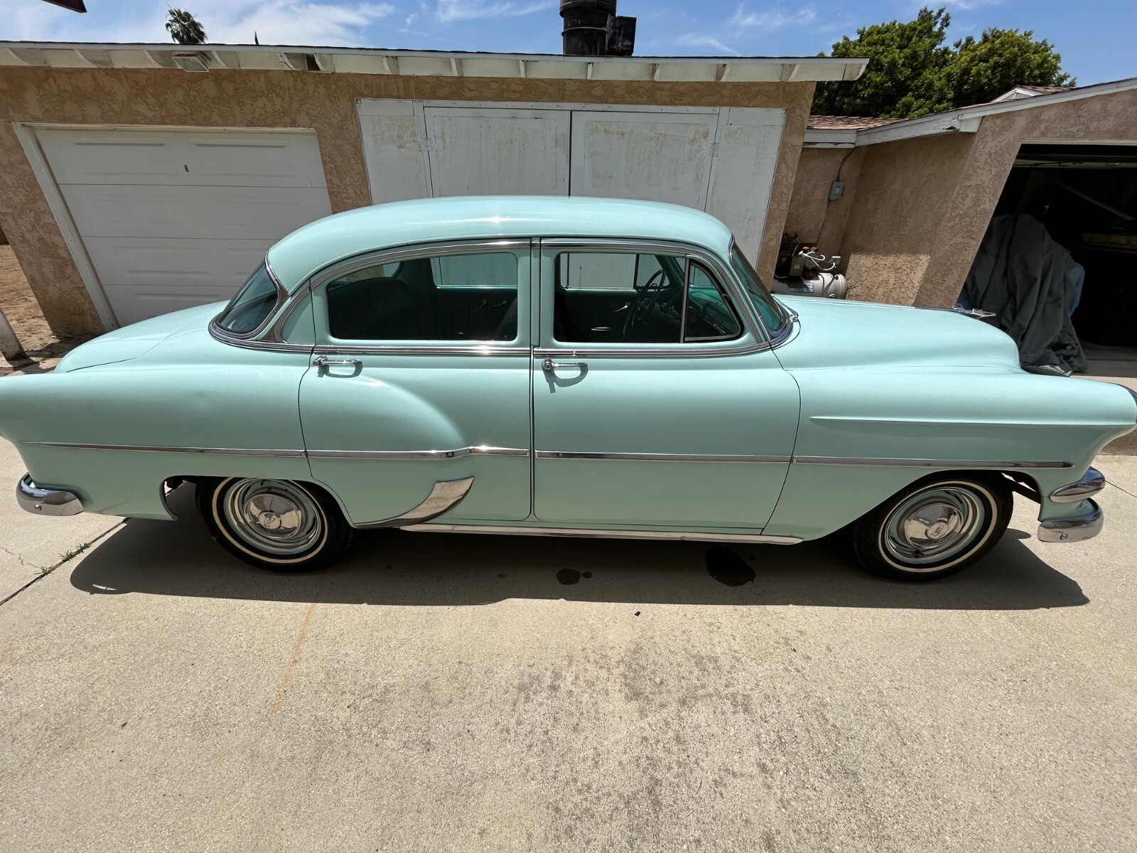 Chevrolet-Bel-Air150210-1954-Sedan-4