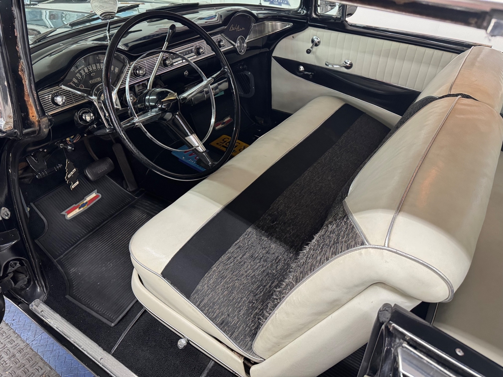 Chevrolet-Bel-Air150210-1956-2-Door-13