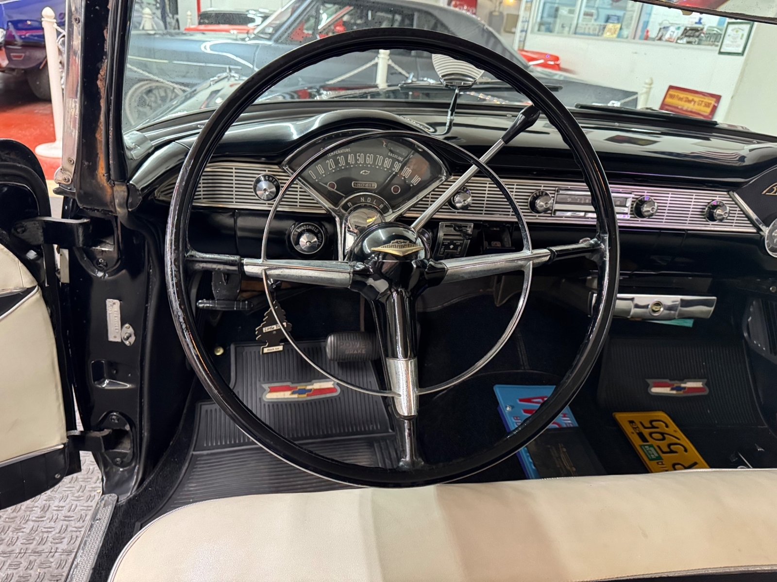 Chevrolet-Bel-Air150210-1956-2-Door-33