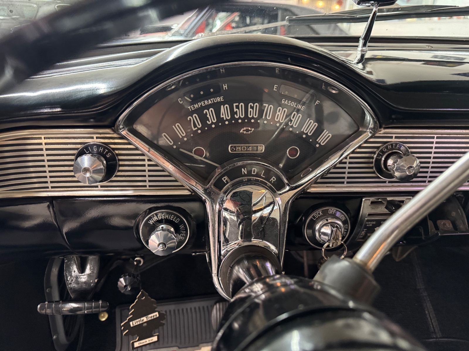 Chevrolet-Bel-Air150210-1956-2-Door-34