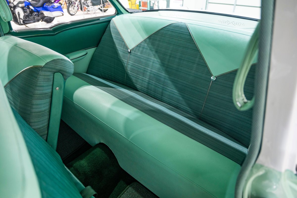 Chevrolet-Bel-Air150210-1956-Sedan-12