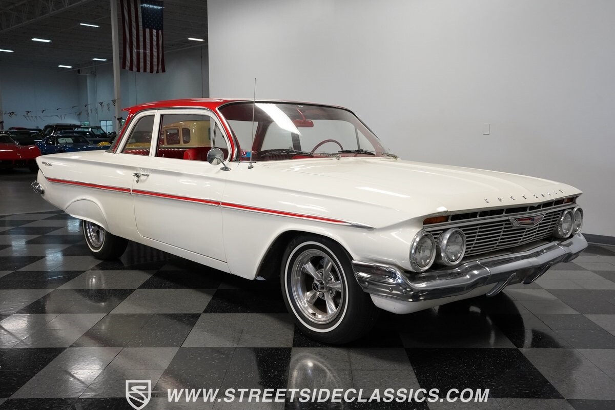 Chevrolet-Bel-Air150210-1961-Sedan-17