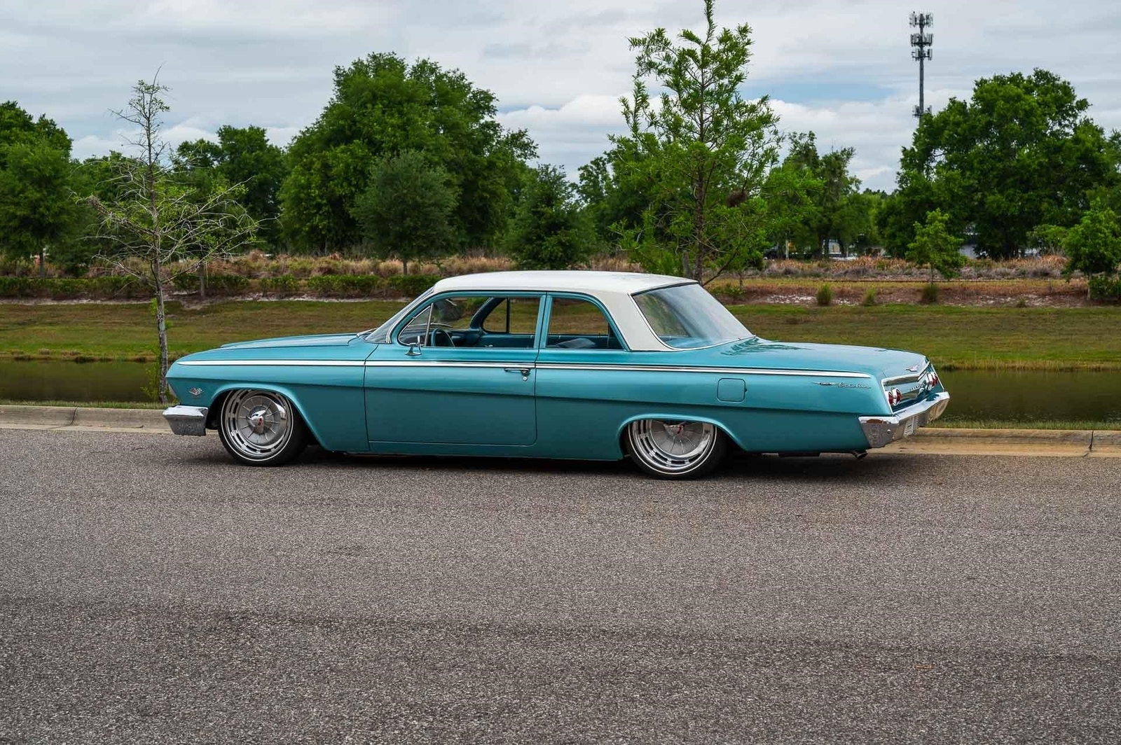 Chevrolet-Bel-Air150210-1962-2-Door-17