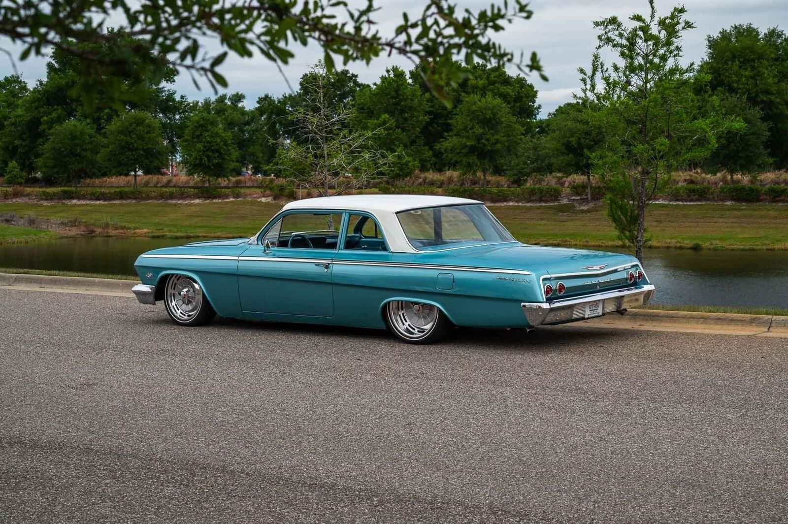 Chevrolet-Bel-Air150210-1962-2-Door-18