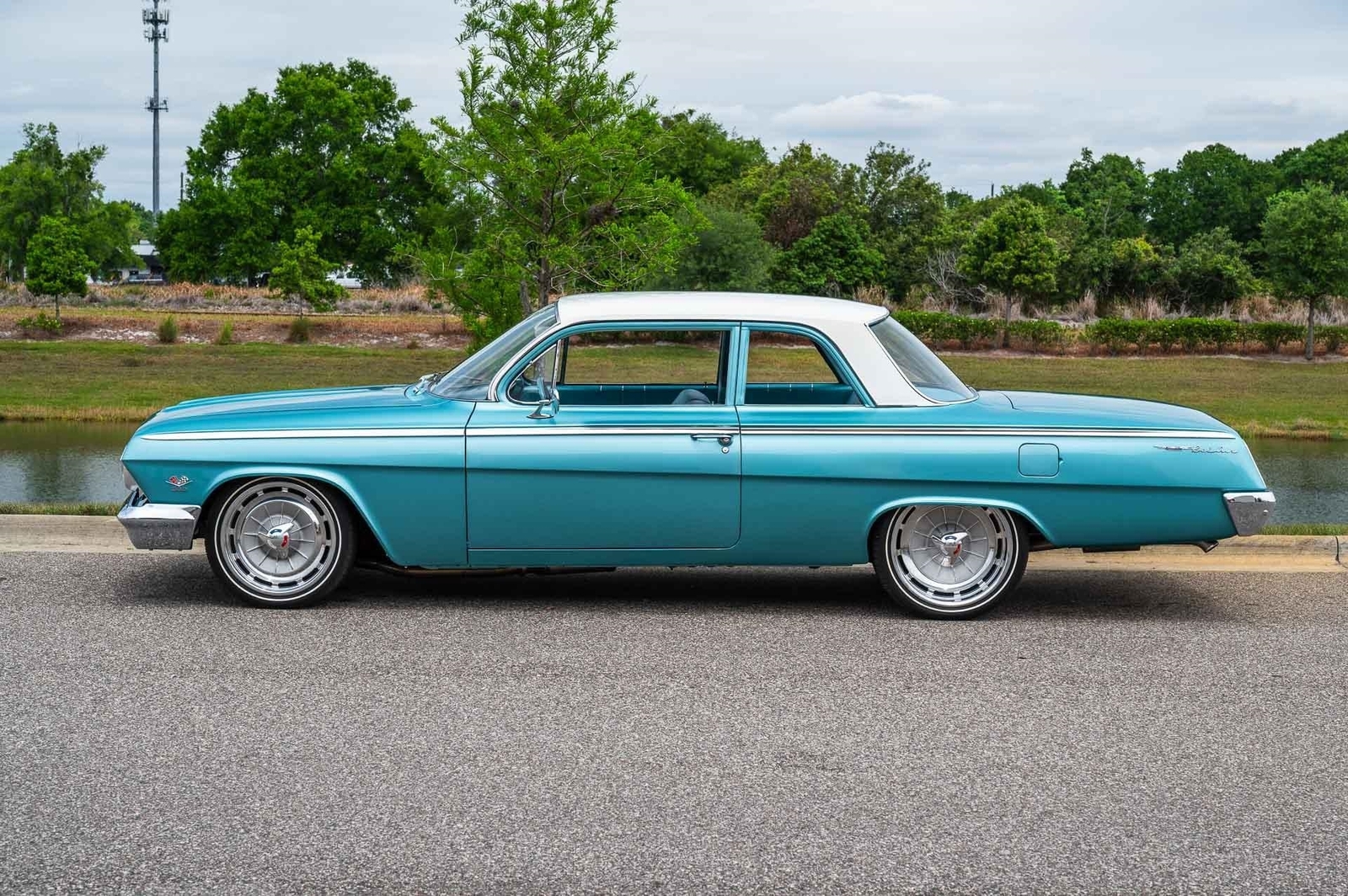 Chevrolet-Bel-Air150210-1962-2-Door-31