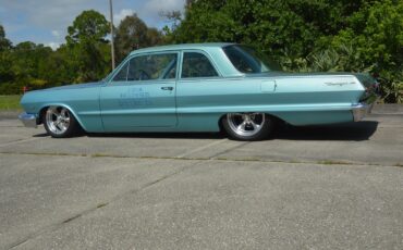 Chevrolet-Bel-Air150210-1963-Sedan-1