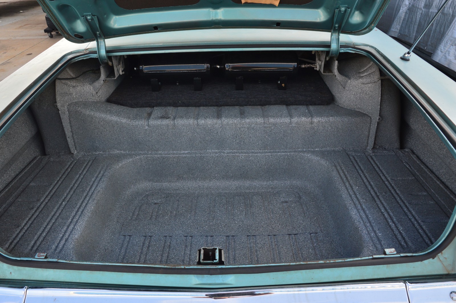 Chevrolet-Bel-Air150210-1963-Sedan-39