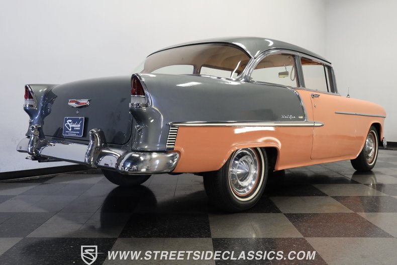 Chevrolet-Bel-air-1955-Coral-Coral-and-Gray-27