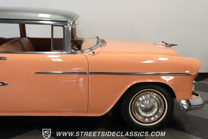 Chevrolet-Bel-air-1955-Coral-Coral-and-Gray-30