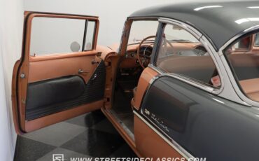 Chevrolet-Bel-air-1955-Coral-Coral-and-Gray-34