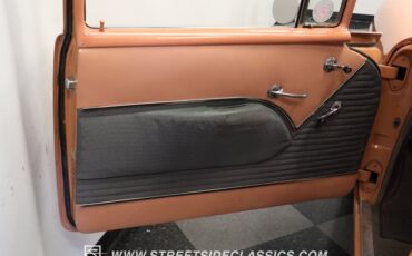 Chevrolet-Bel-air-1955-Coral-Coral-and-Gray-35