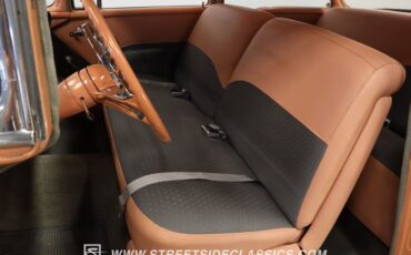 Chevrolet-Bel-air-1955-Coral-Coral-and-Gray-42