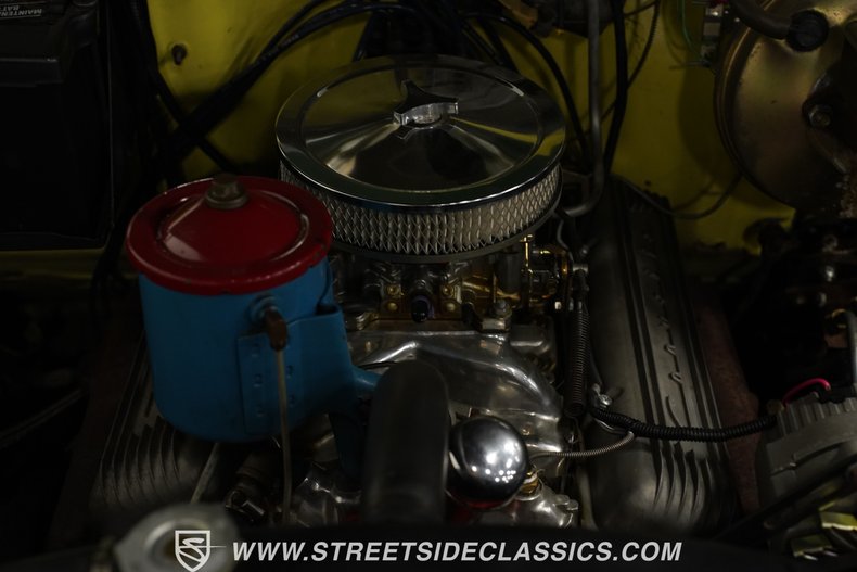 Chevrolet-Bel-air-1955-Harvest-Gold-Green-32