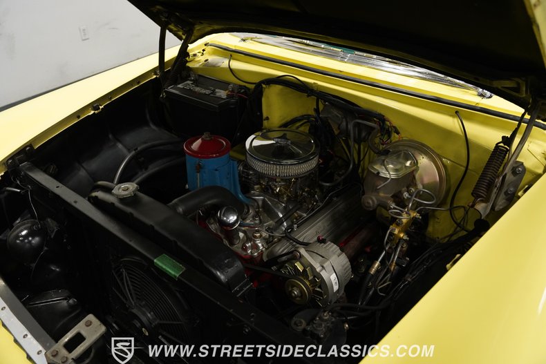 Chevrolet-Bel-air-1955-Harvest-Gold-Green-9
