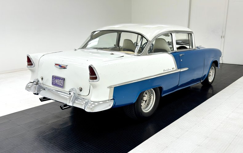 Chevrolet-Bel-air-1955-Medium-Blue-Metallic-White-4