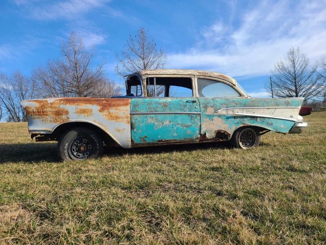 Chevrolet-Bel-air-1957-33