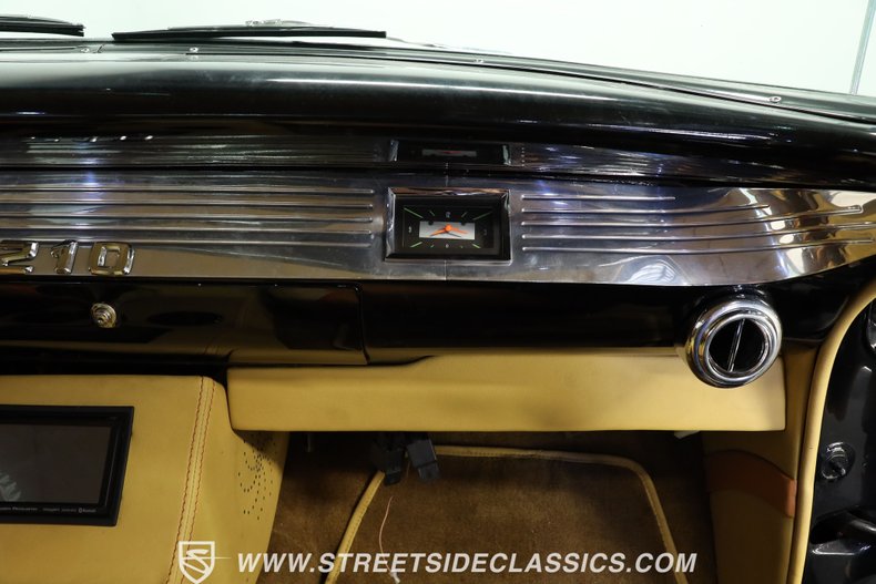 Chevrolet-Bel-air-1957-Black-Saddle-Tan-13
