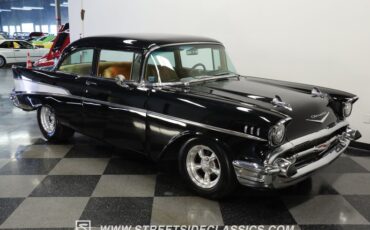 Chevrolet-Bel-air-1957-Black-Saddle-Tan-18