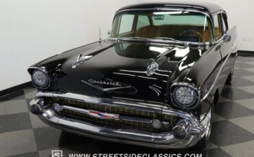Chevrolet-Bel-air-1957-Black-Saddle-Tan-21