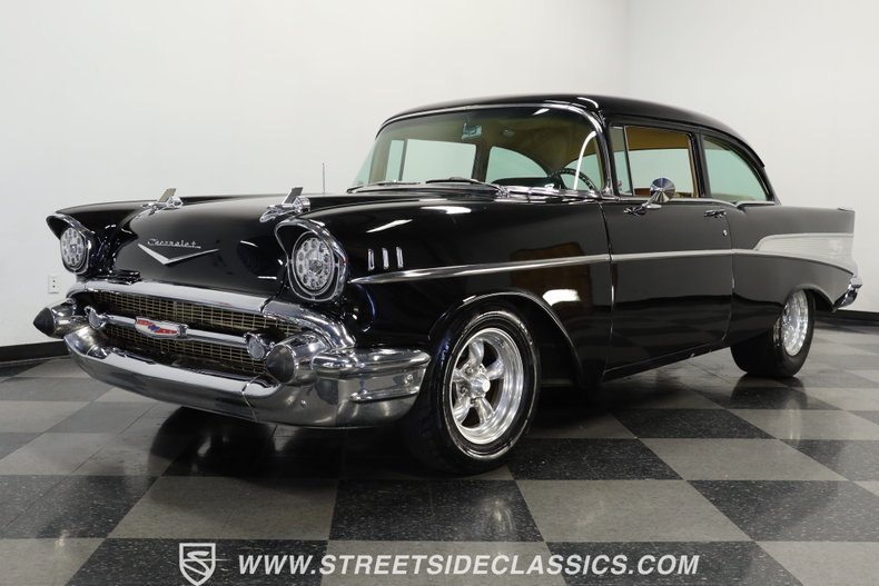 Chevrolet-Bel-air-1957-Black-Saddle-Tan-23