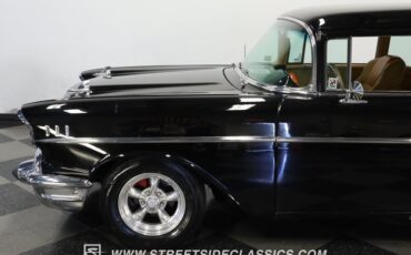 Chevrolet-Bel-air-1957-Black-Saddle-Tan-27