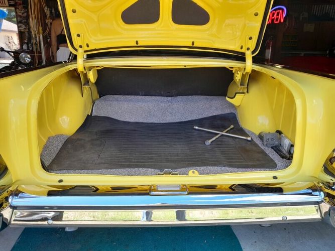 Chevrolet-Bel-air-1957-BlackSilver-12