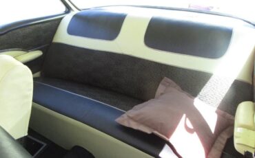 Chevrolet-Bel-air-1957-Colonial-CreamOnyx-3