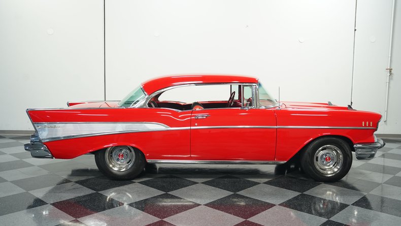 Chevrolet-Bel-air-1957-Matador-Red-Black-34