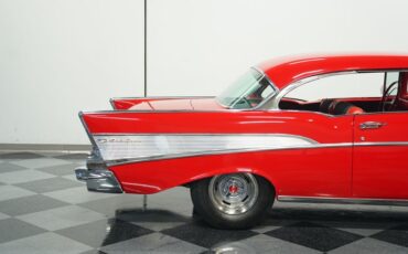 Chevrolet-Bel-air-1957-Matador-Red-Black-44