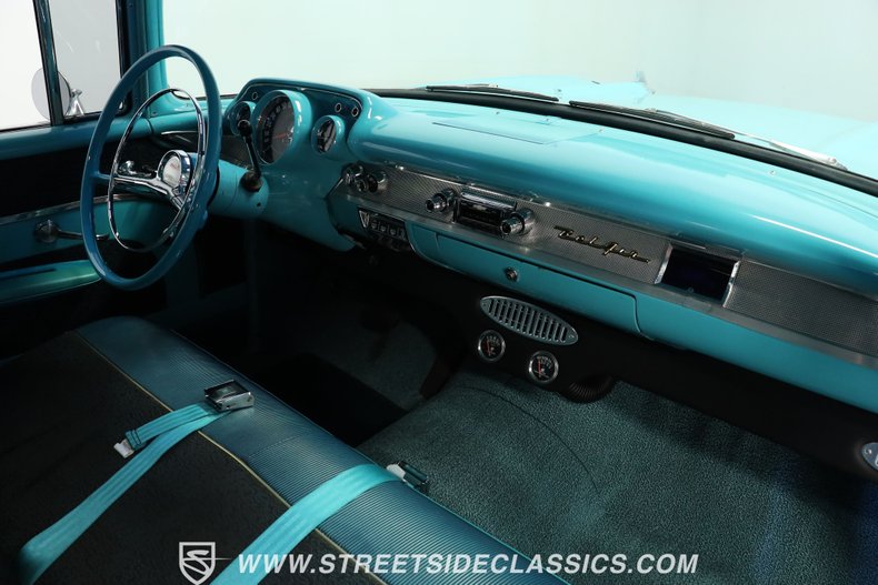 Chevrolet-Bel-air-1957-Tropical-Turqouise-Turqouise-2