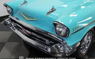Chevrolet-Bel-air-1957-Tropical-Turqouise-Turqouise-23
