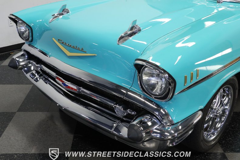 Chevrolet-Bel-air-1957-Tropical-Turqouise-Turqouise-23