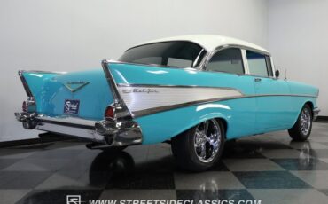 Chevrolet-Bel-air-1957-Tropical-Turqouise-Turqouise-31