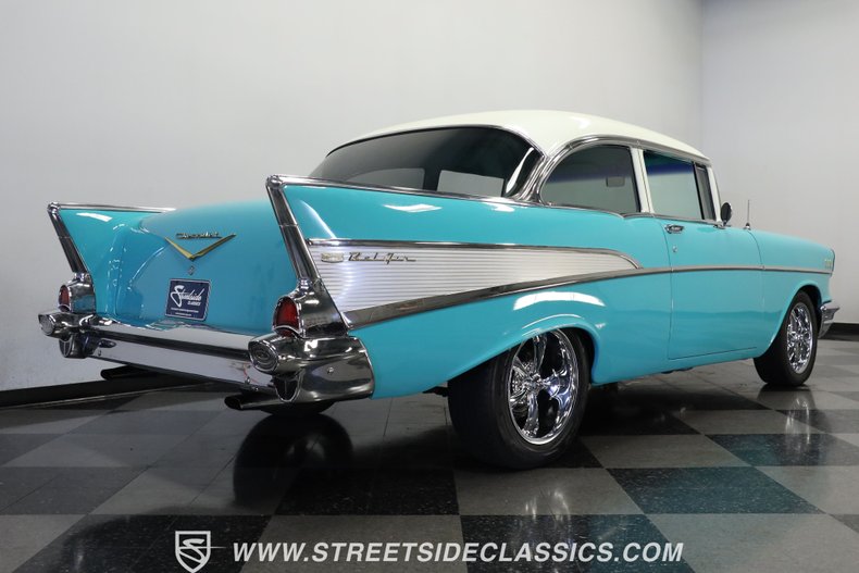Chevrolet-Bel-air-1957-Tropical-Turqouise-Turqouise-31