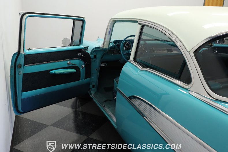 Chevrolet-Bel-air-1957-Tropical-Turqouise-Turqouise-38